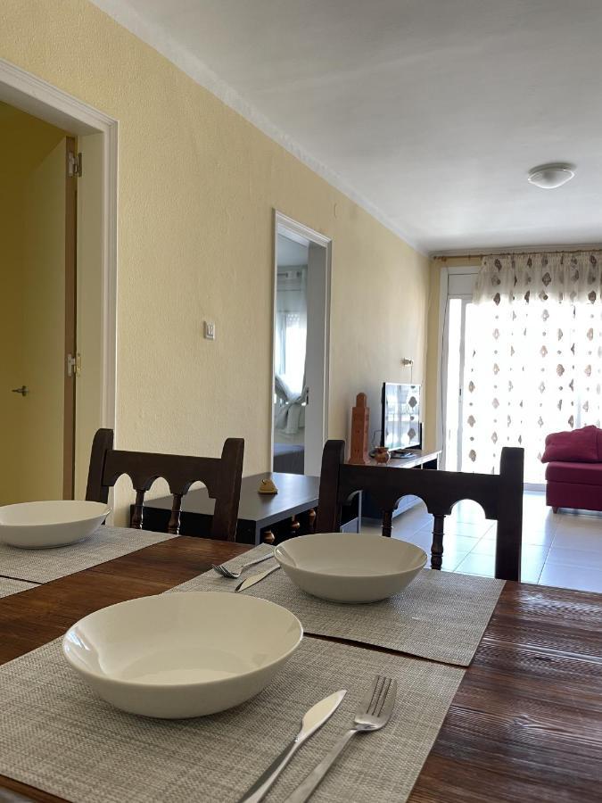 Apartamento A 200 M De La Playa Apartman Roses Kültér fotó